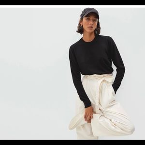 Everlane cashmere crew neck sweater black M
